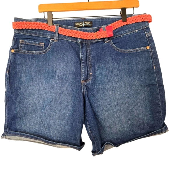 Riders by Lee Pants - NWT Riders By Lee Women's Blue Denim Shorts with Pink Belt Size 16